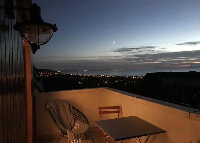 La Terrasse Vue A 5 Min De La